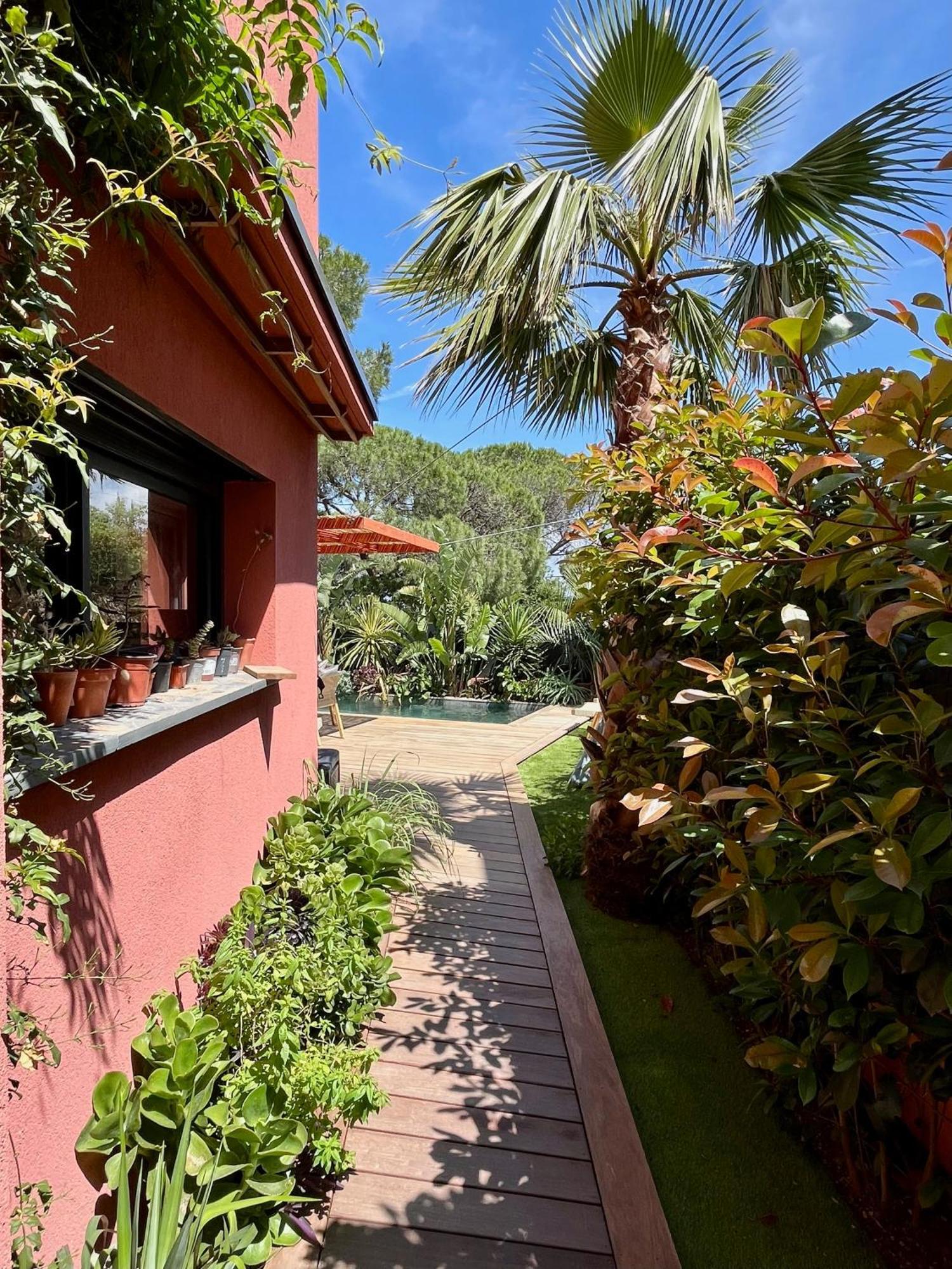 Villa Uvea Saint Aygulf Exterior photo